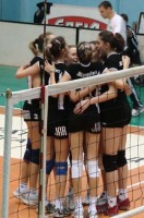 Волейбол (жени): След категоричен успех  "Славия" е на върха